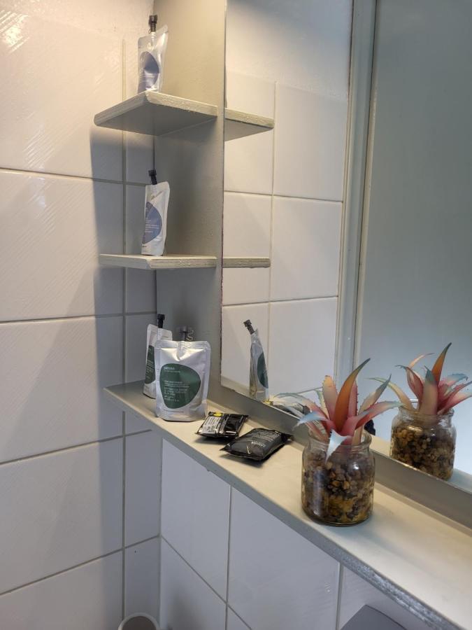 Aura Guest House Kinira Eksteriør billede