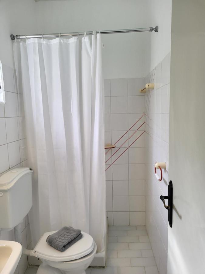 Aura Guest House Kinira Eksteriør billede