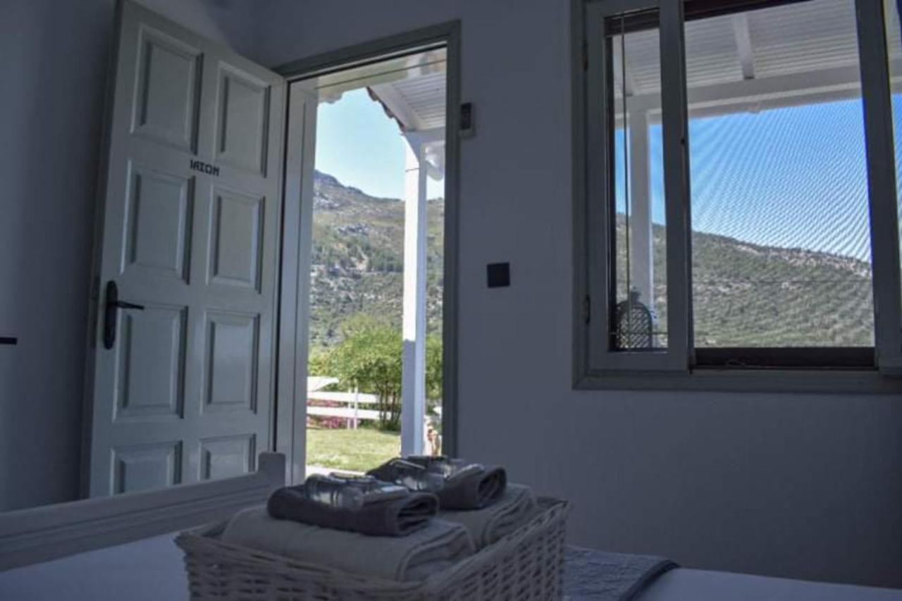 Aura Guest House Kinira Eksteriør billede